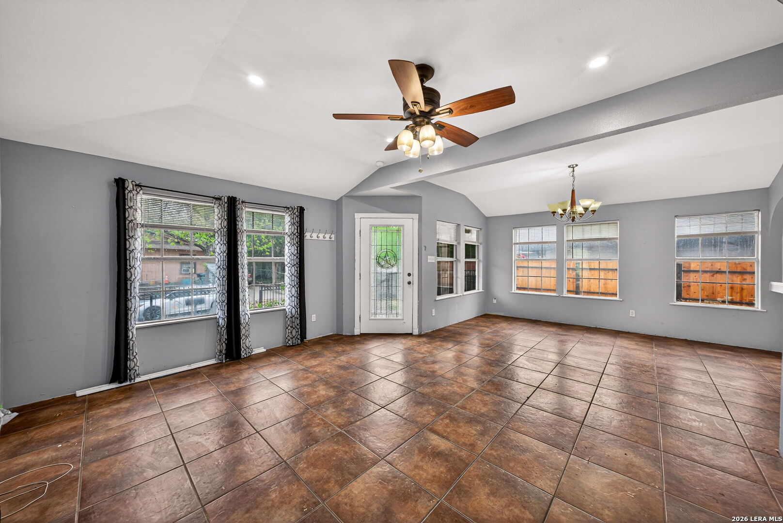 1354 FENFIELD AVE, ,  78211 — photo 1