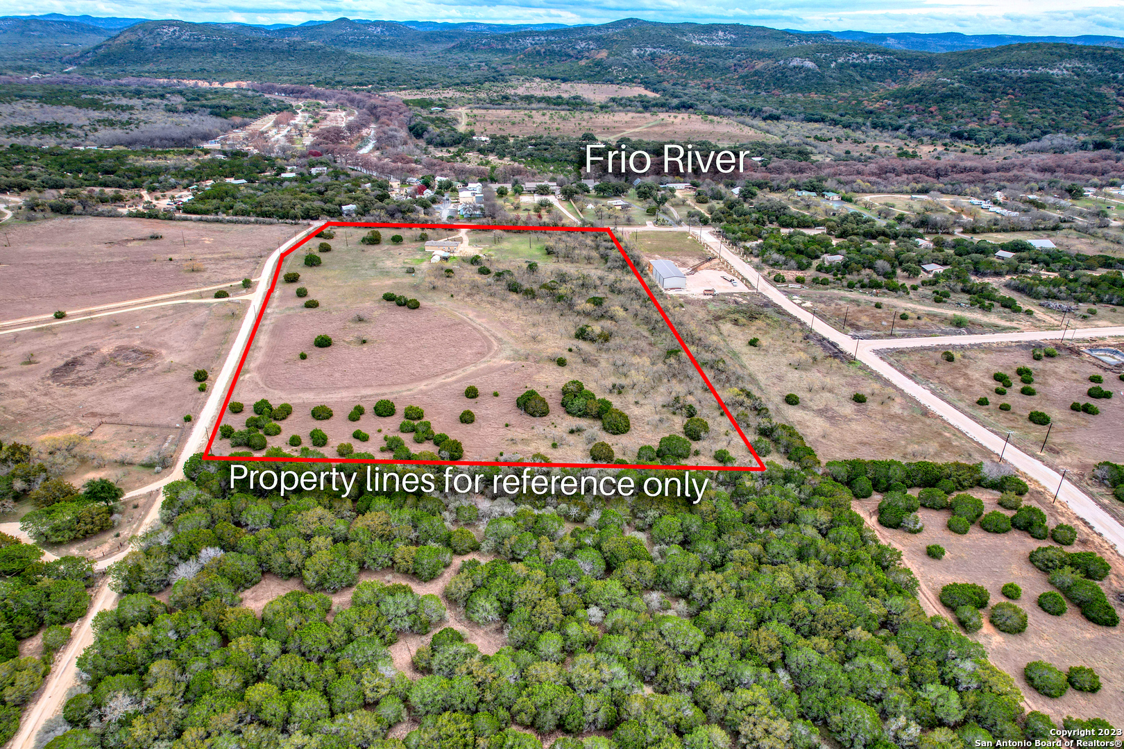 1189A N CR 350, ConCan, TX 78838 — photo 1