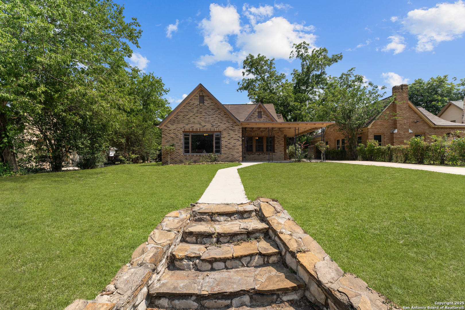 427 Donaldson, ,  78201 — photo 1