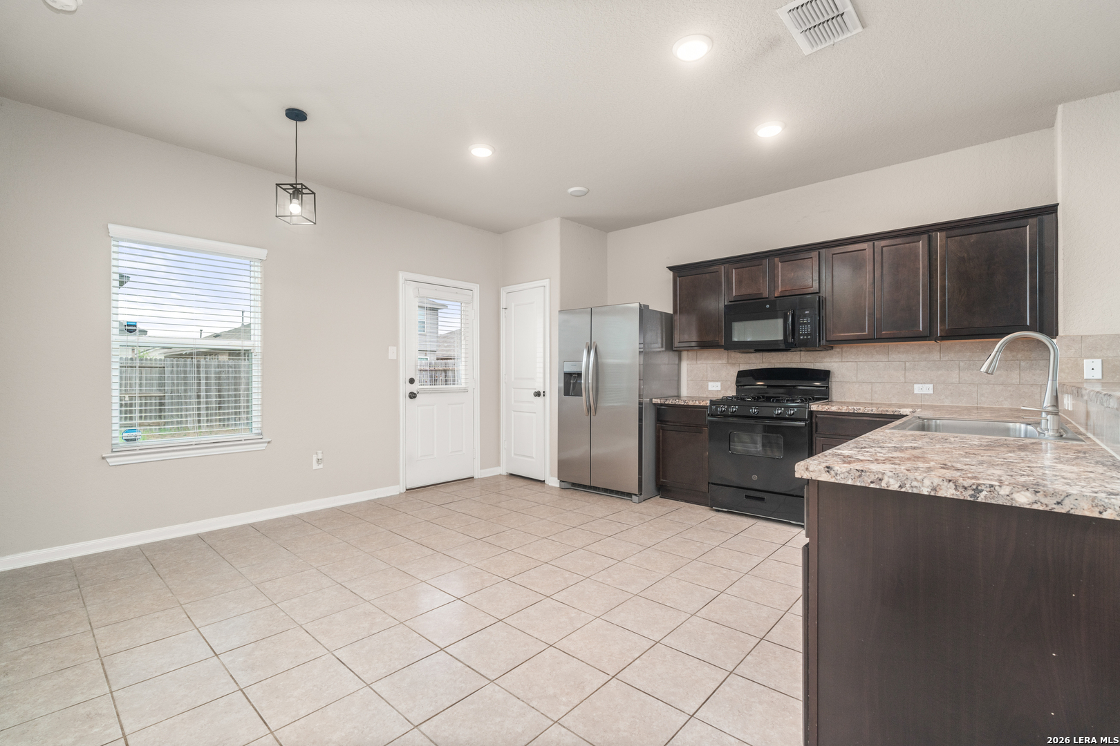 7911 Deepwell Dr, , 78254 — photo 1