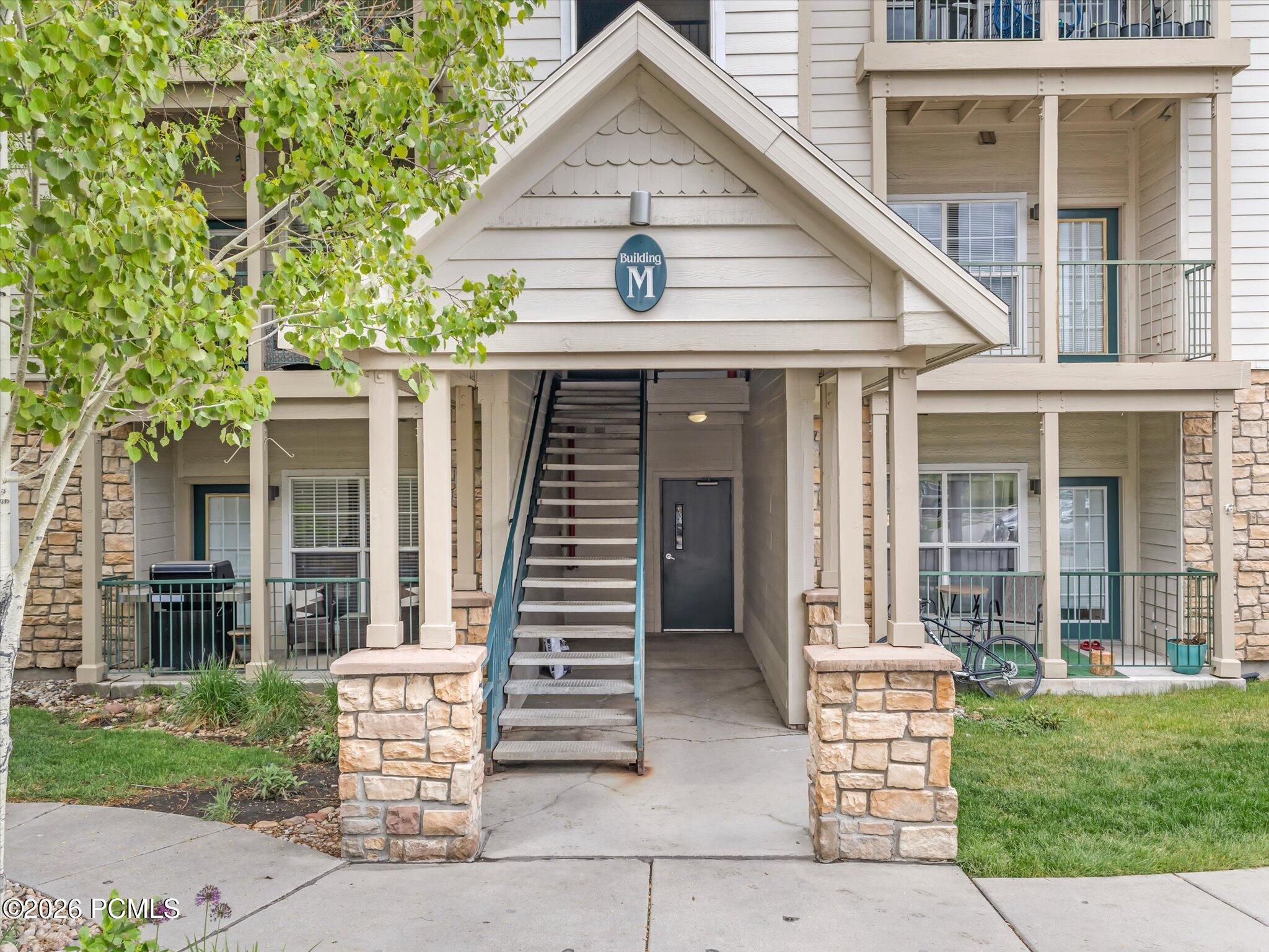 900 Bitner Road Apt M12, Park City, UT 84098 — photo 1