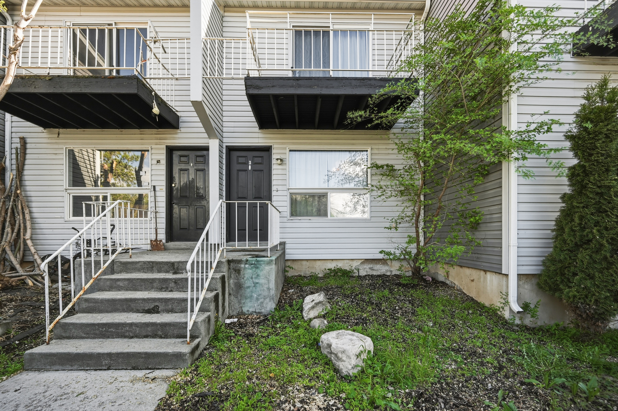328 E 100 N #3, Hyrum, UT 84319 — photo 1