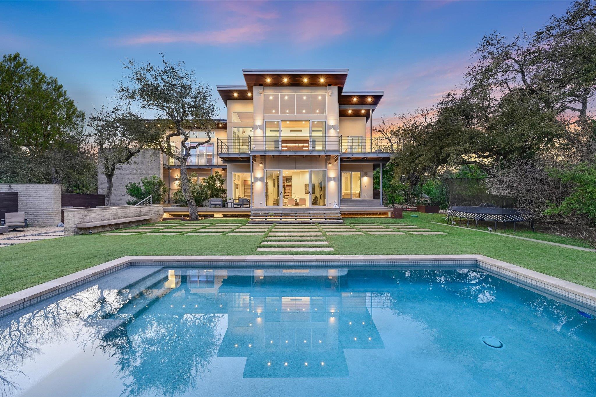 16 Sundown, Austin, TX 78746 — photo 1