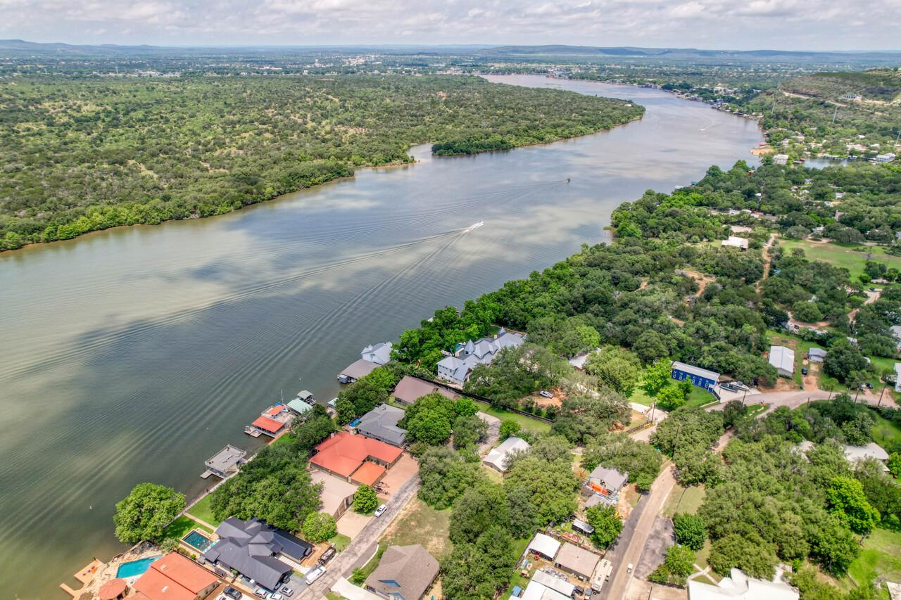 121 Hidden Oaks, Kingsland, TX 78639 — photo 1