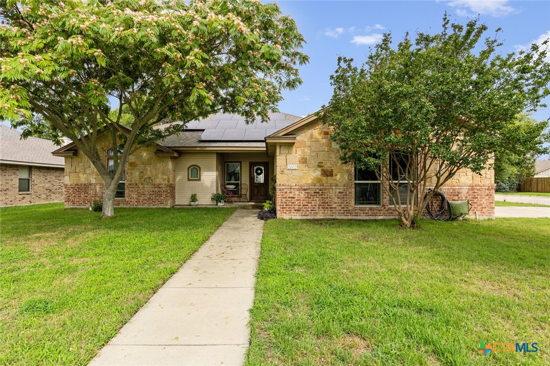 2002 Carriage House Drive, Temple, TX 76502 — photo 1