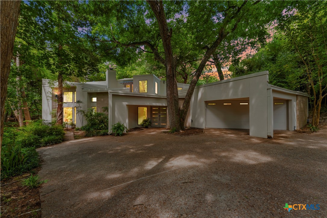 3001 White Oak Drive, Temple, TX 76502 — photo 1