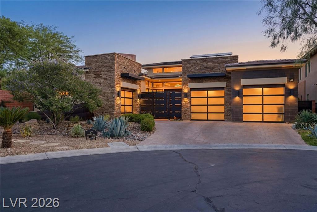 47 Moonfire Drive, Las Vegas, NV 89135 — photo 1