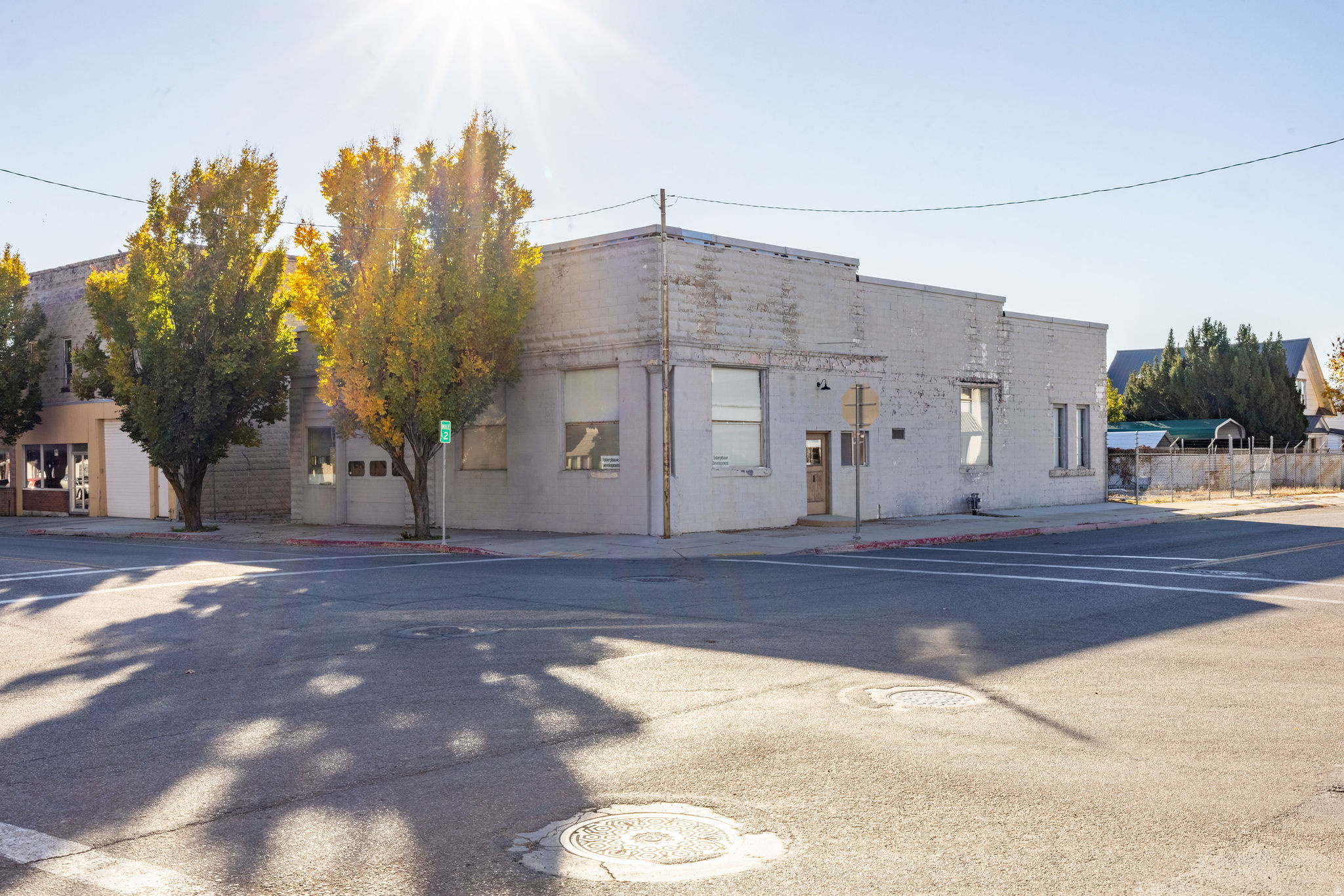 1 S MAIN ST