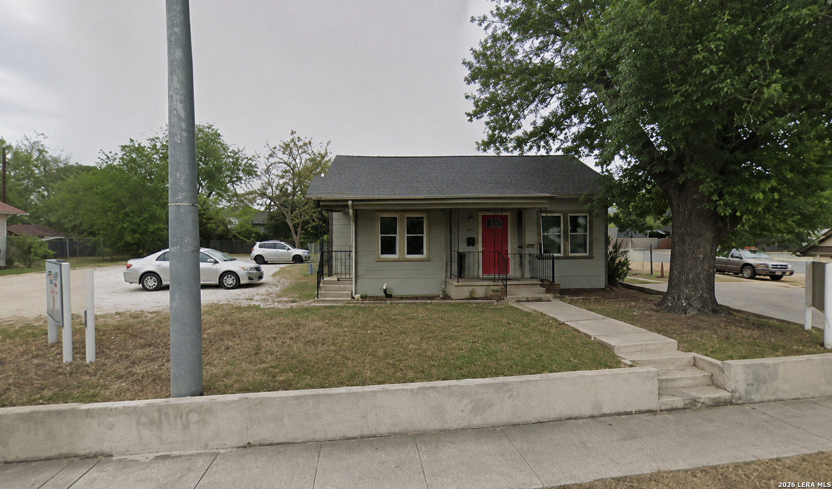 2606 E Houston Street, San Antonio, TX 78202 — photo 1