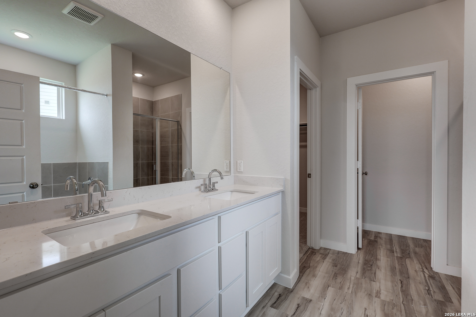 8404 Rocket View, , 78263 — photo 1