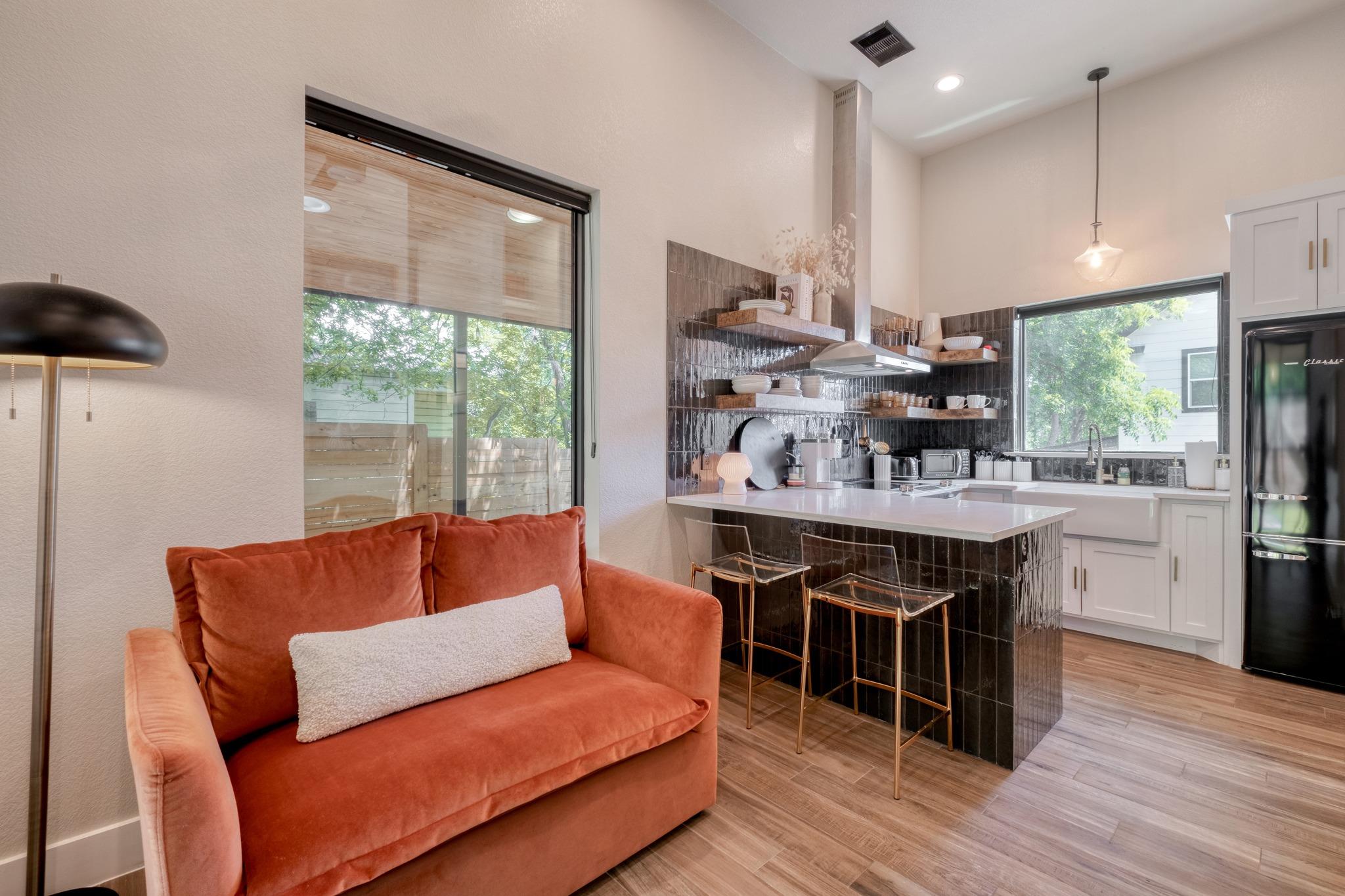 1904 16th, Austin, TX 78702 — photo 1