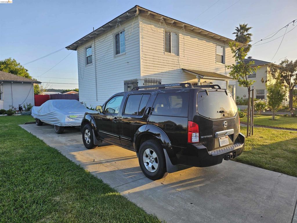154 West Chanslor ave, Richmond, CA 94801 — photo 1
