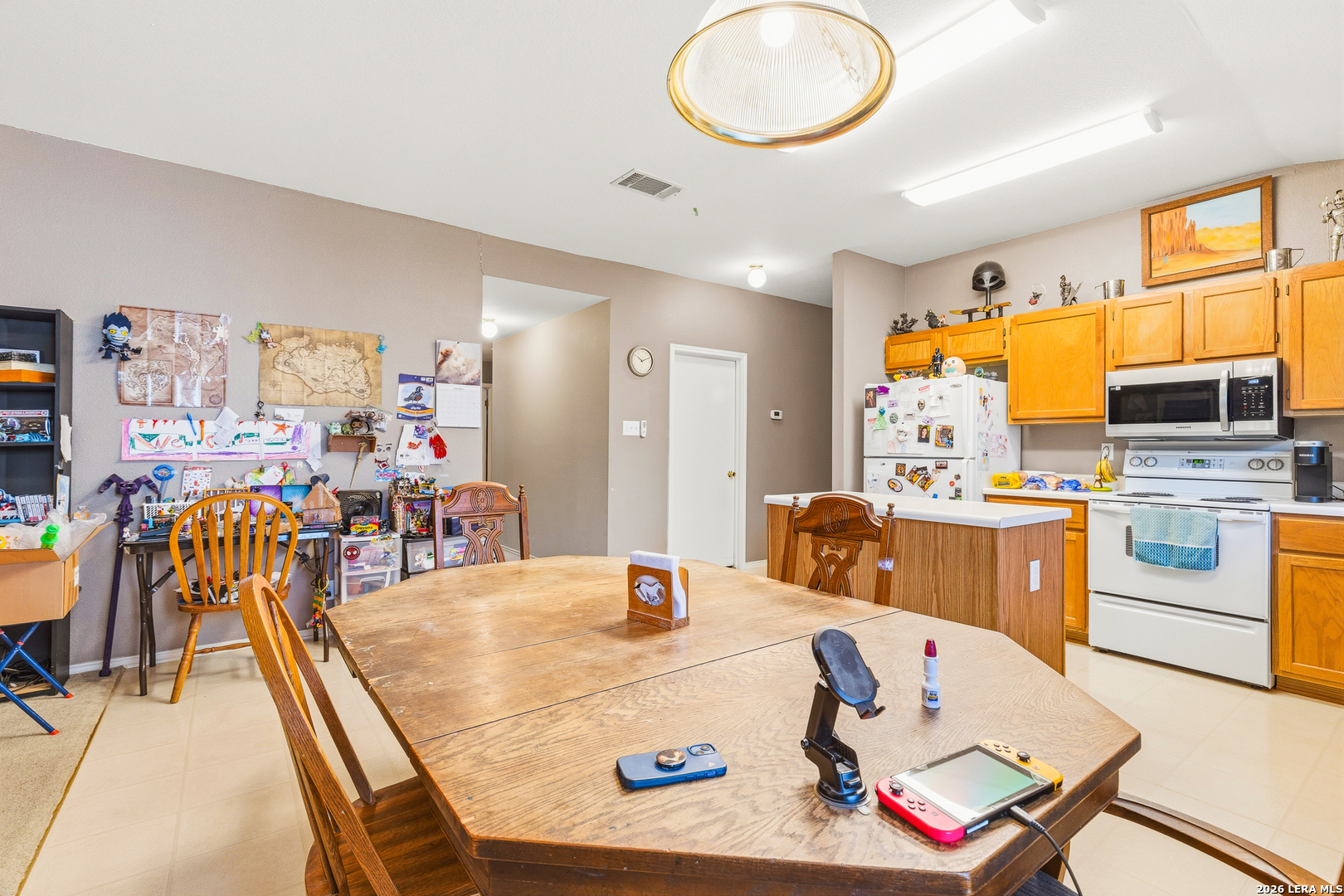 11918 PEACH XING, ,  78023 — photo 1