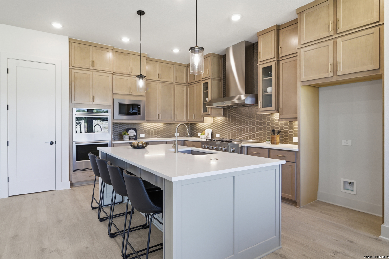 205 Cascada, ,  78006 — photo 1