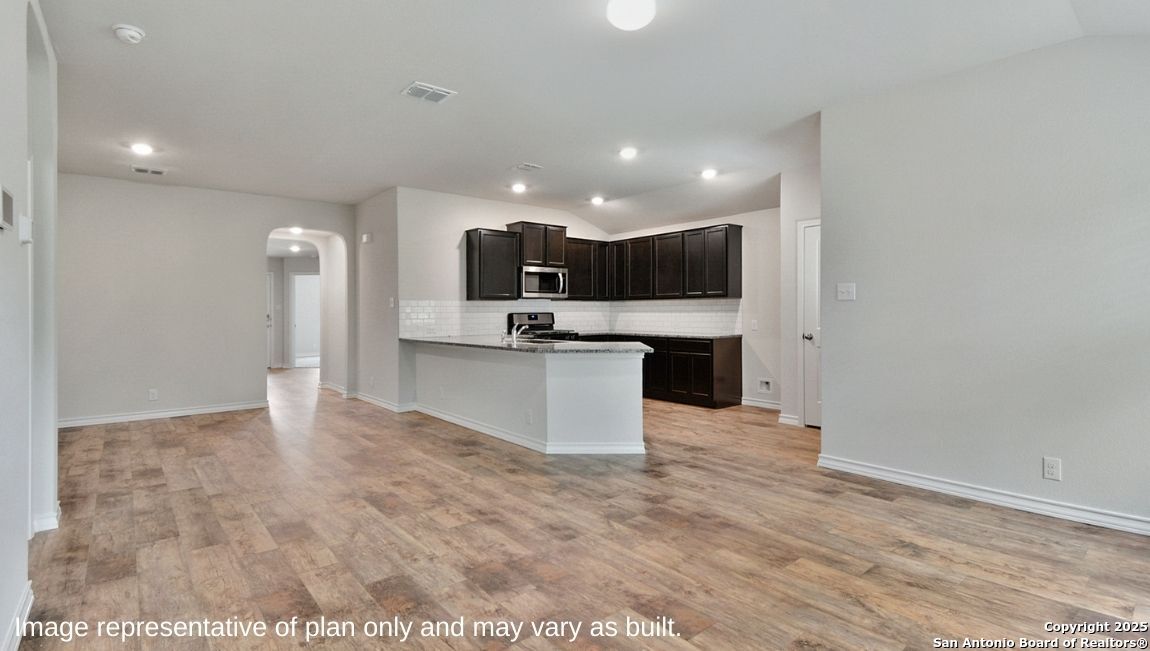 321 Singing Valley, , 78108 — photo 1