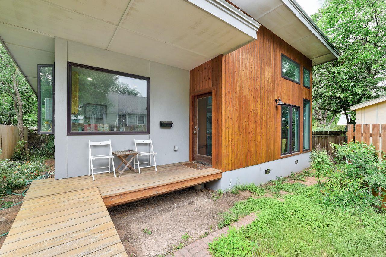 809 44th, Austin, TX 78751 — photo 1