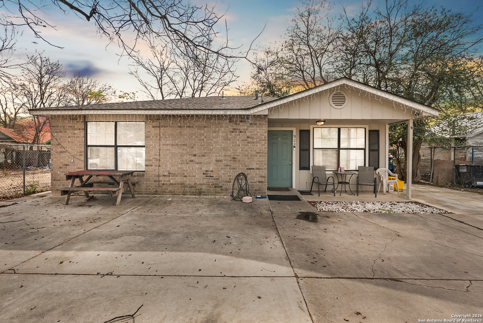 912 Torreon, ,  78207 — photo 1