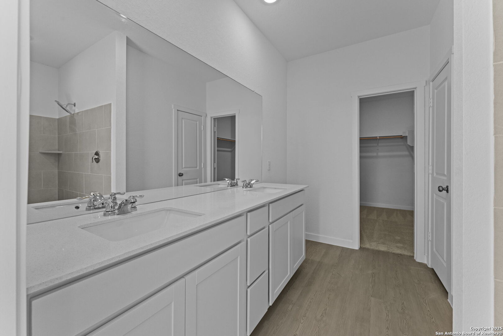 740 Horsetail Ln, ,  78132 — photo 1