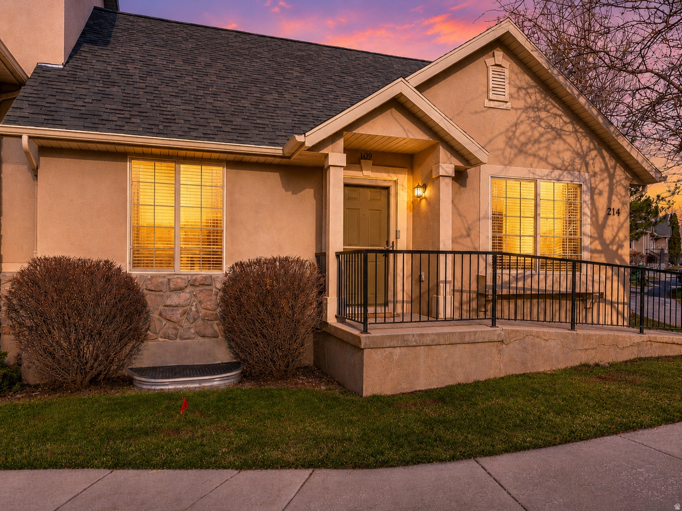 214 W CRESCENT VIEW LN #109, Tooele, UT 84074 — photo 1