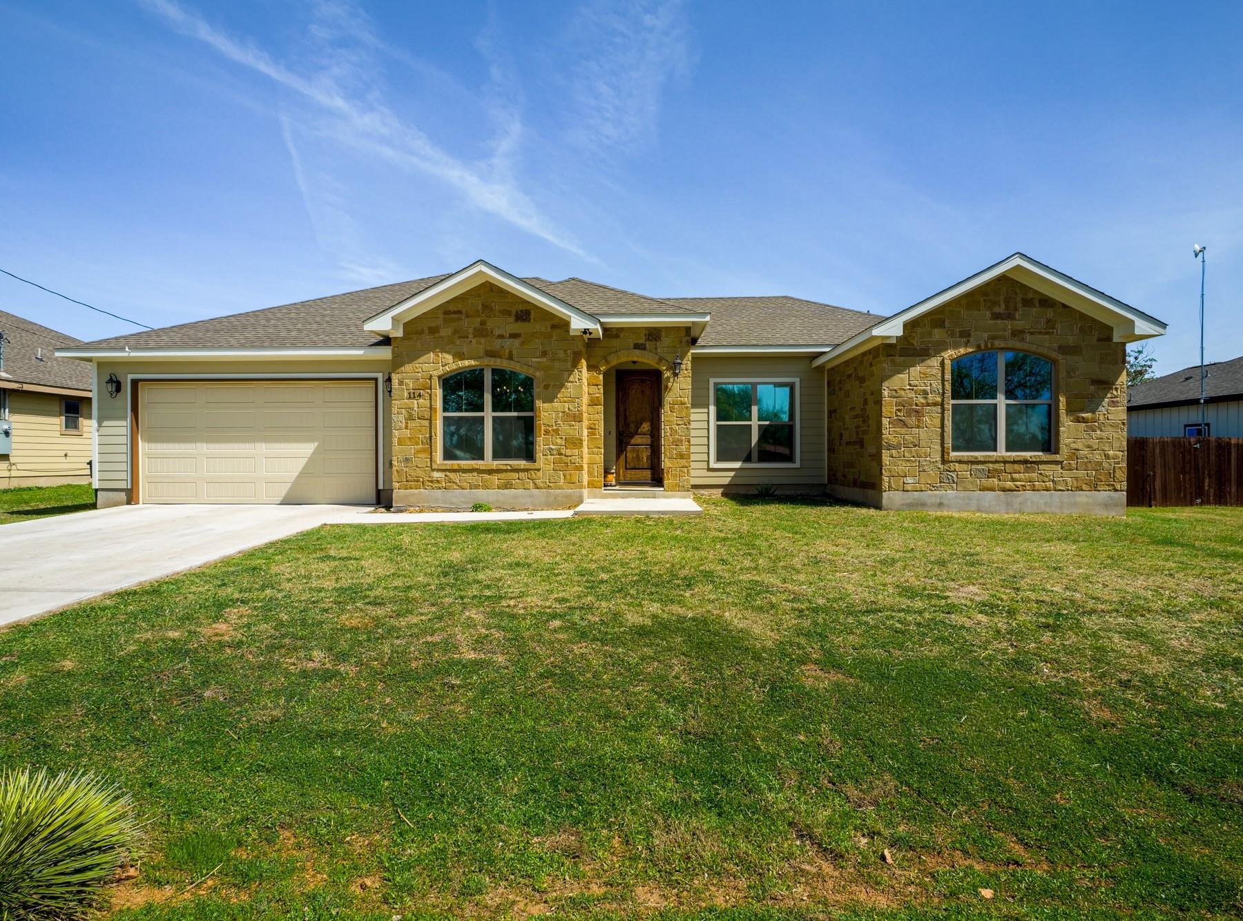 114  Norwood Dr, Granite Shoals, TX 78654 — photo 1