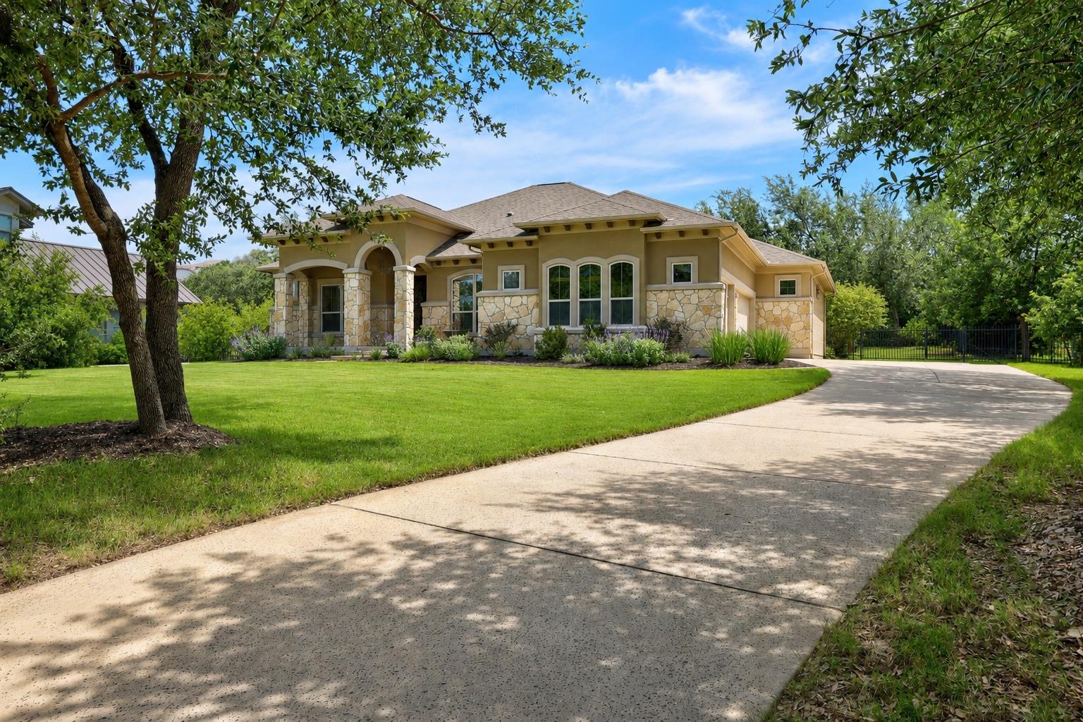 17001 Northlake Hills Dr, Jonestown, TX 78645 — photo 1