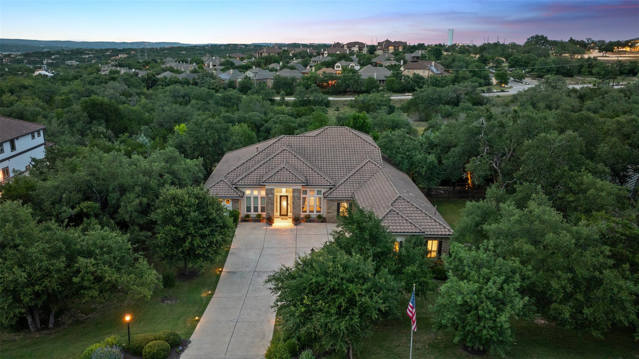 407 Bella Montagna Cir, Austin, TX 78734 — photo 1