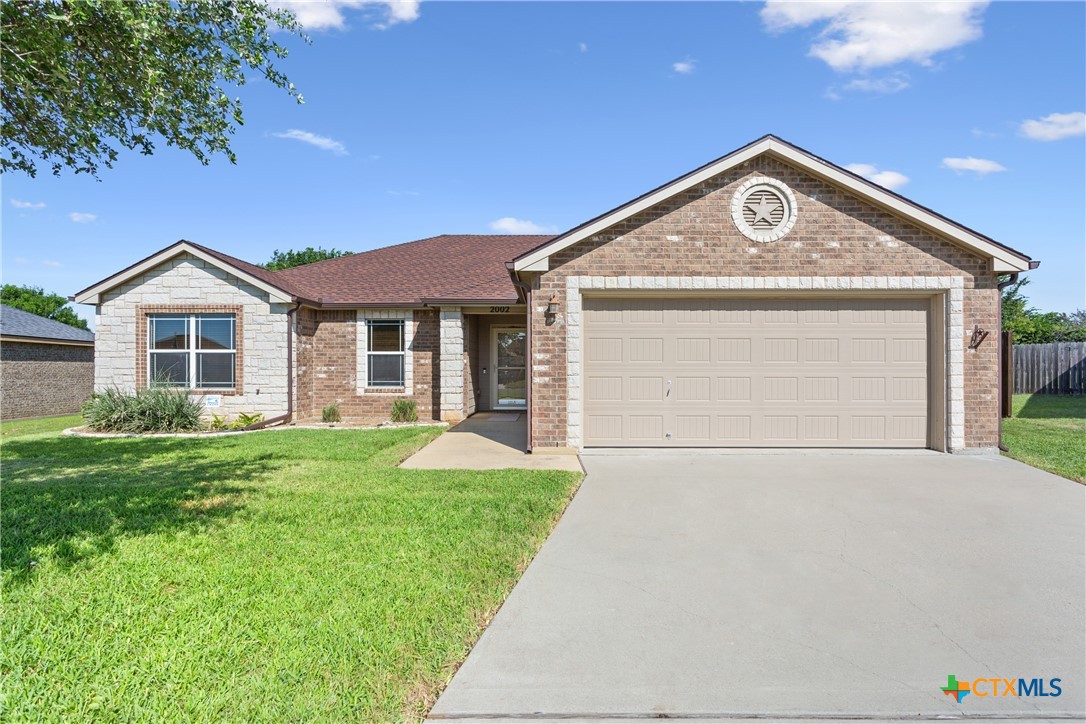 2002 Jefferson Court, Belton, TX 76513 — photo 1