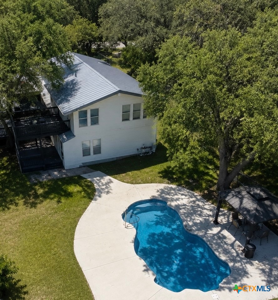 1303 Canyon Edge, Canyon Lake, TX 78133 — photo 1