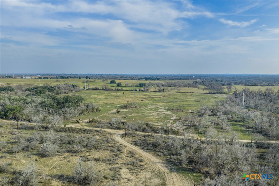1144 Treetop Lane, Luling, TX 78648 — photo 1