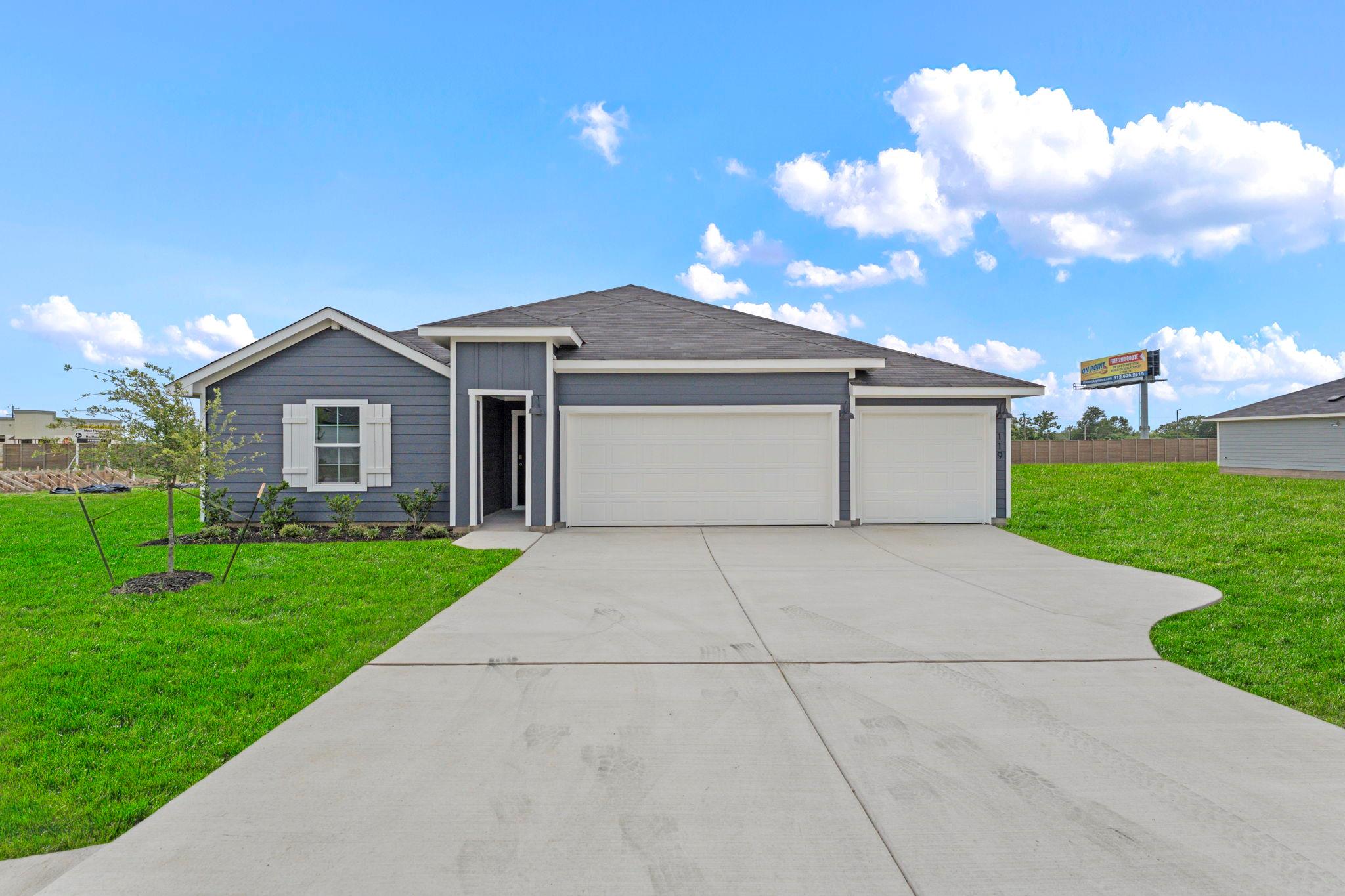 119  Union Pacific Dr, Cedar Creek, TX 78612 — photo 1