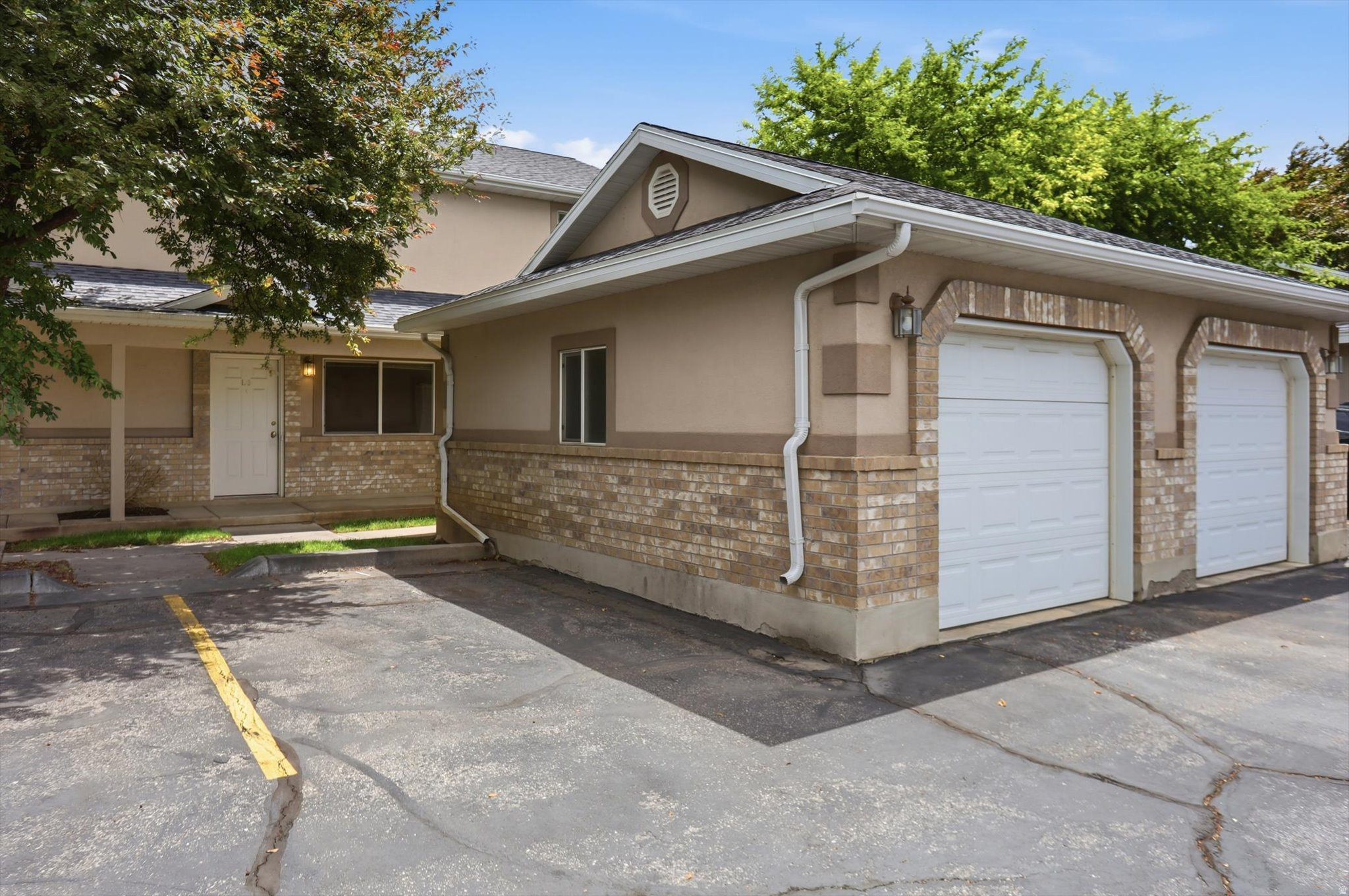 2421 N 400 E #L3, North Ogden, UT 84414 — photo 1