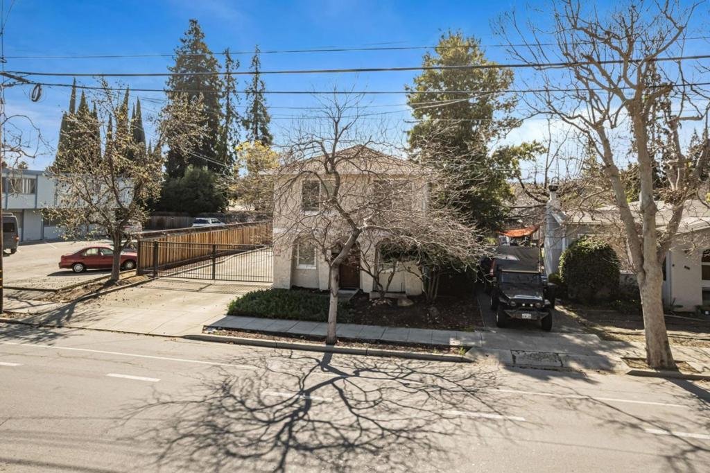 1217 Park Avenue