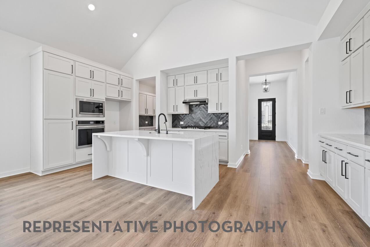 503  Outrider Ct, Liberty Hill, TX 78642 — photo 1