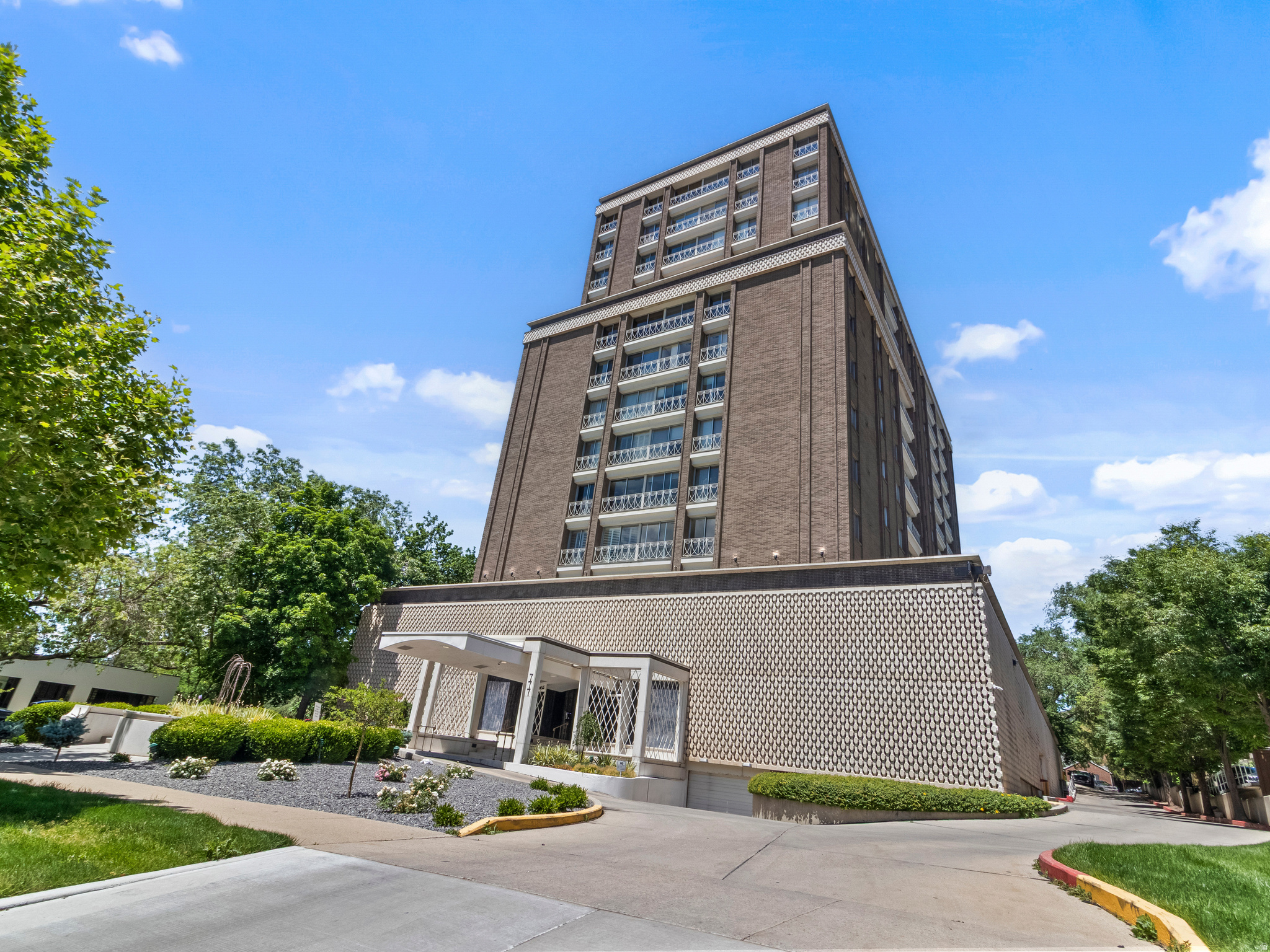 777 E SOUTH TEMPLE  #13G, Salt Lake City, UT 84102 — photo 1