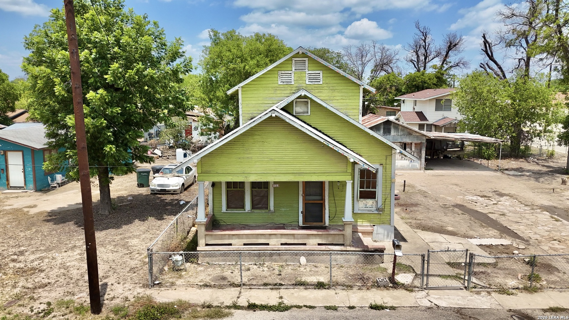 205 Rodriguez