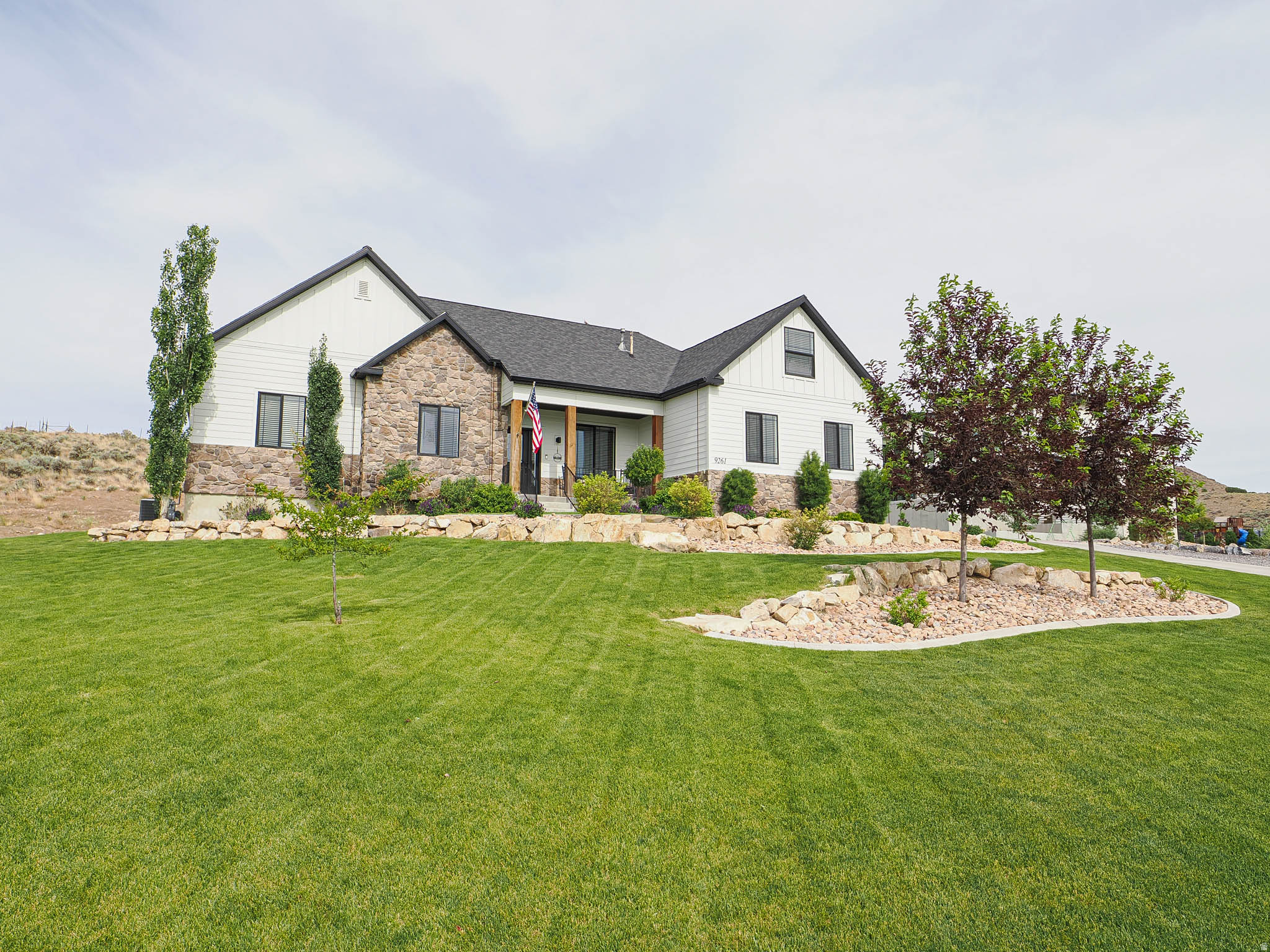 9261 N BELLE ST, Eagle Mountain, UT 84005 — photo 1