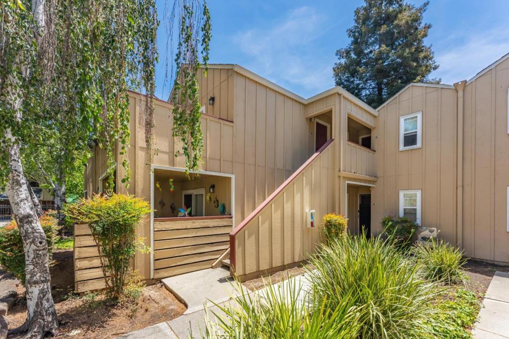 15 Monte Verano Court, San Jose, CA 95116 — photo 1