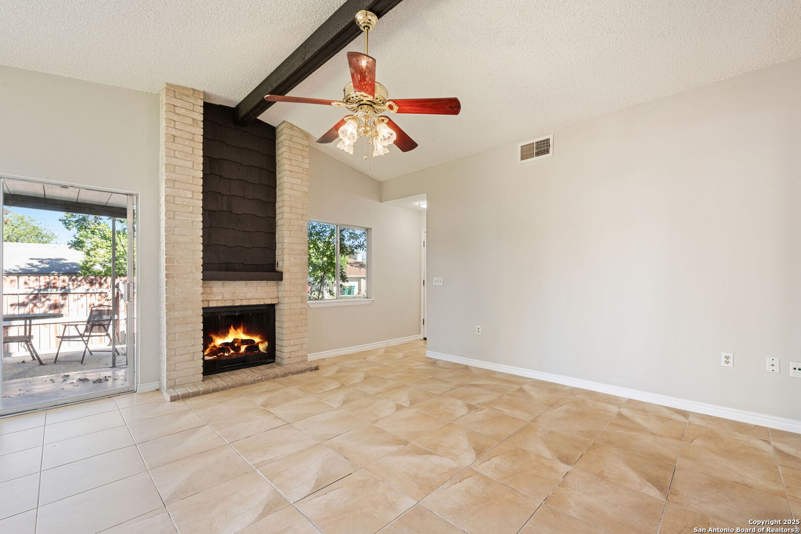 8423 CLEAR MDWS, ,  78109 — photo 1