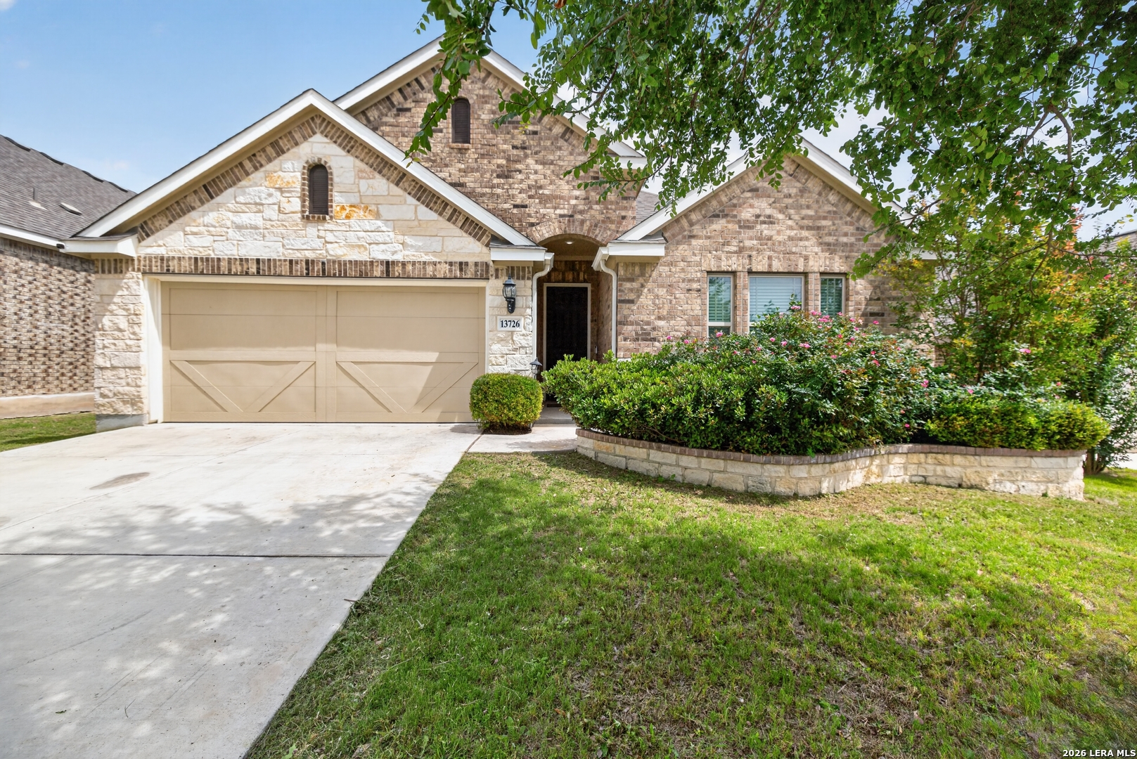 13726 QUIET FOX LN, ,  78245 — photo 1