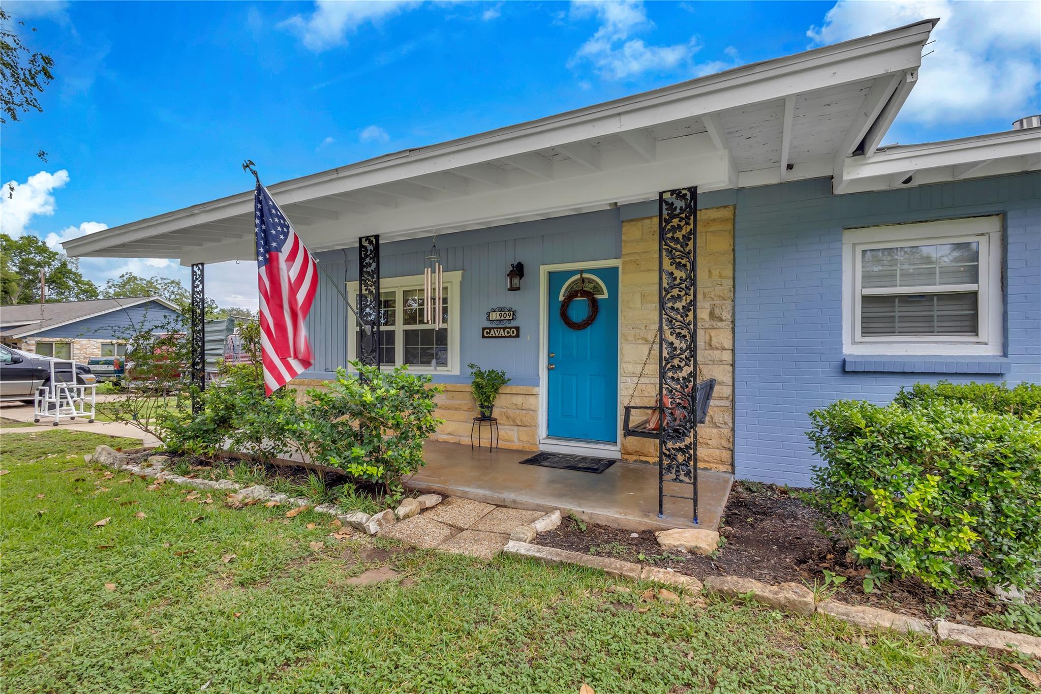 11909 Bluebonnet, Manchaca, TX 78652 — photo 1