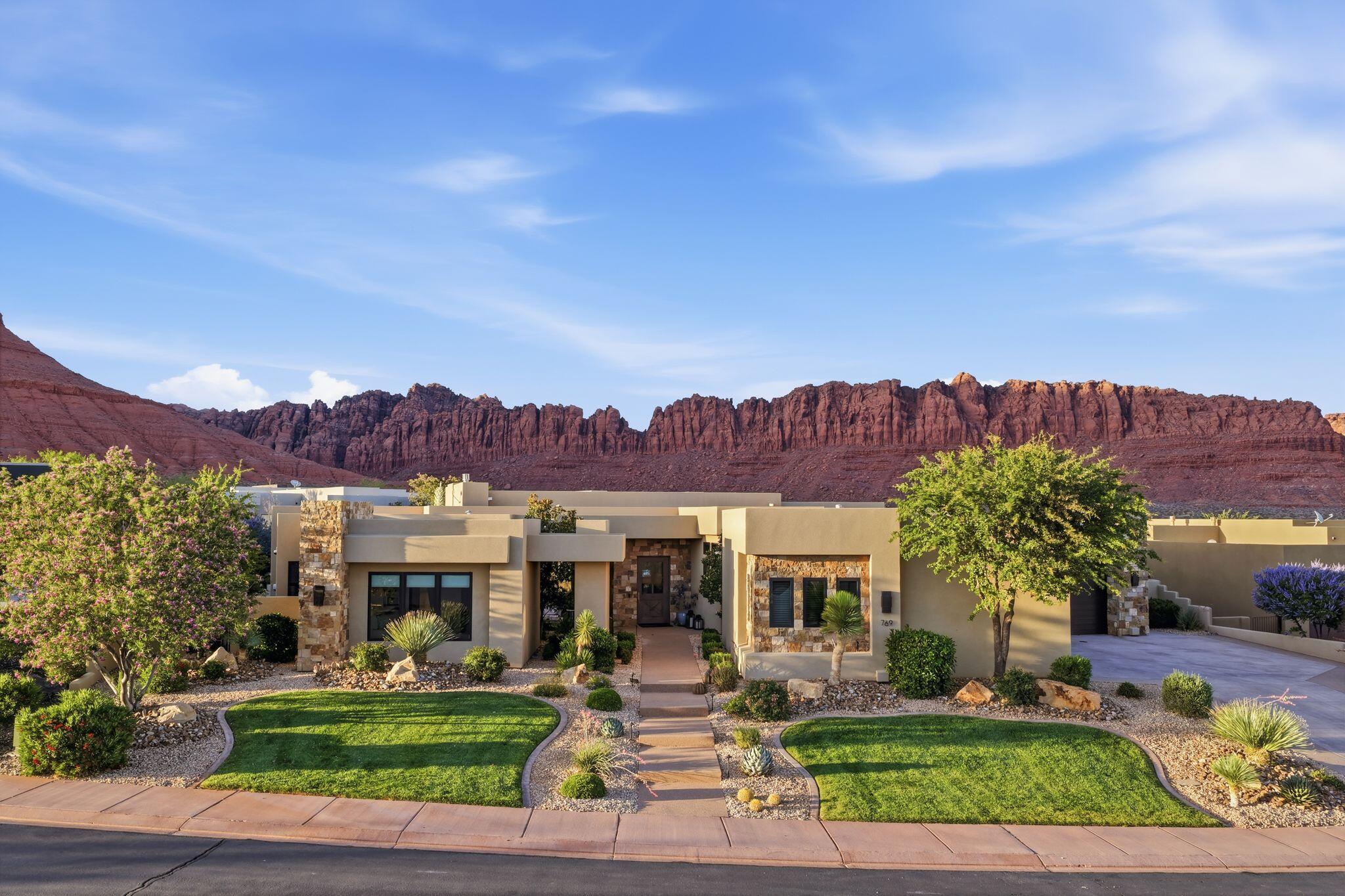 769 E Rock Creek DR, Ivins, UT 84738 — photo 1