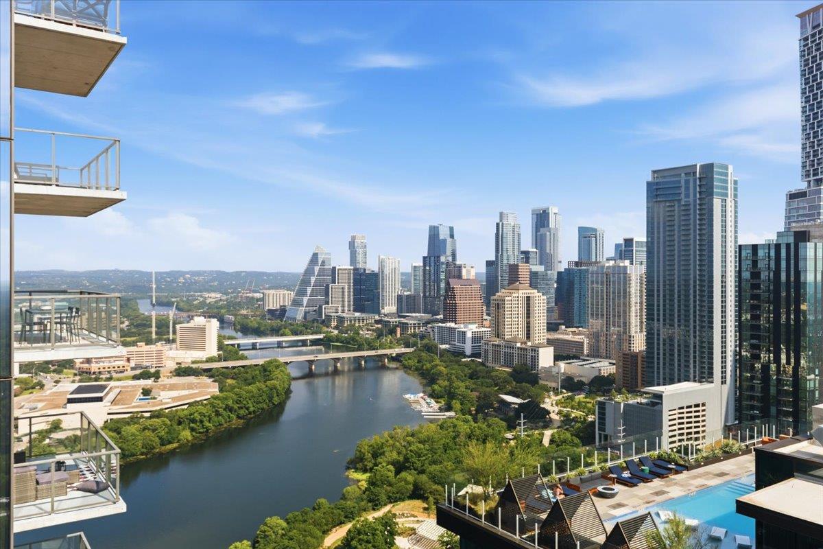 44 East, Austin, TX 78701 — photo 1