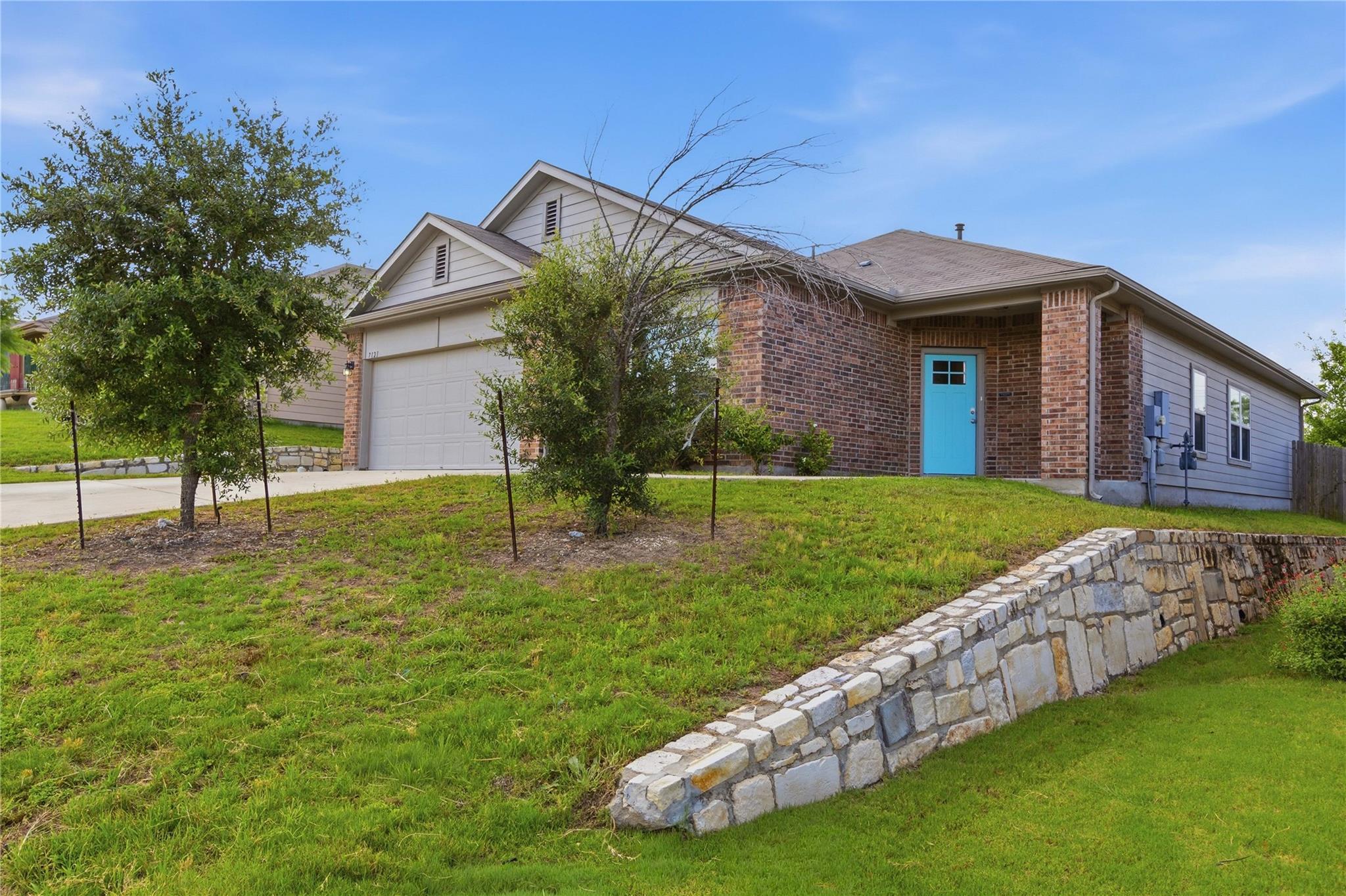 7121 Ranchito, Austin, TX 78744 — photo 1