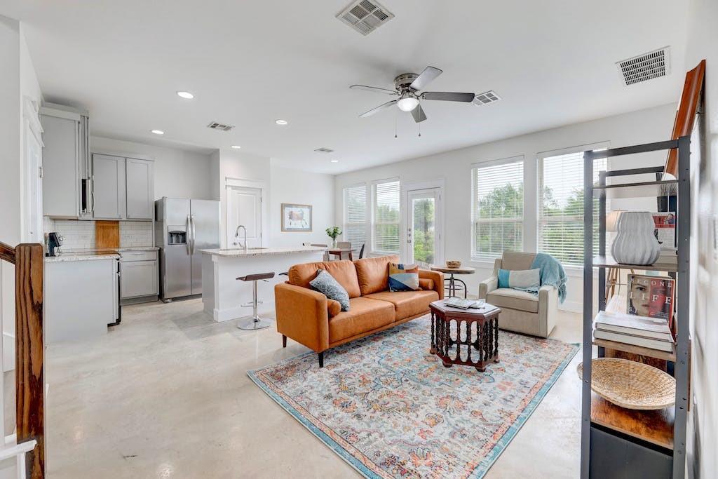 13501 Metric, Austin, TX 78727 — photo 1