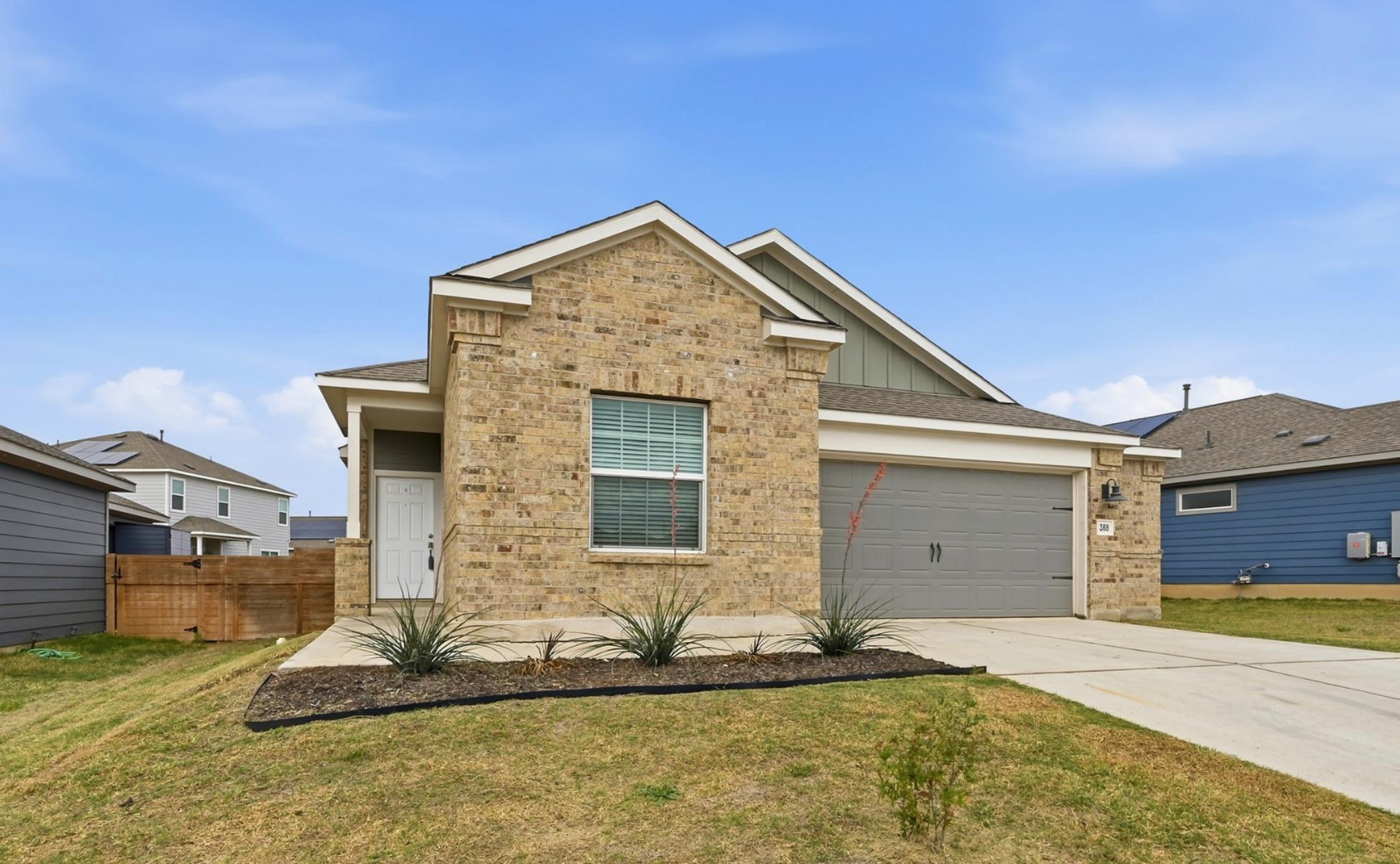 388 Barcelona, Kyle, TX 78640 — photo 1