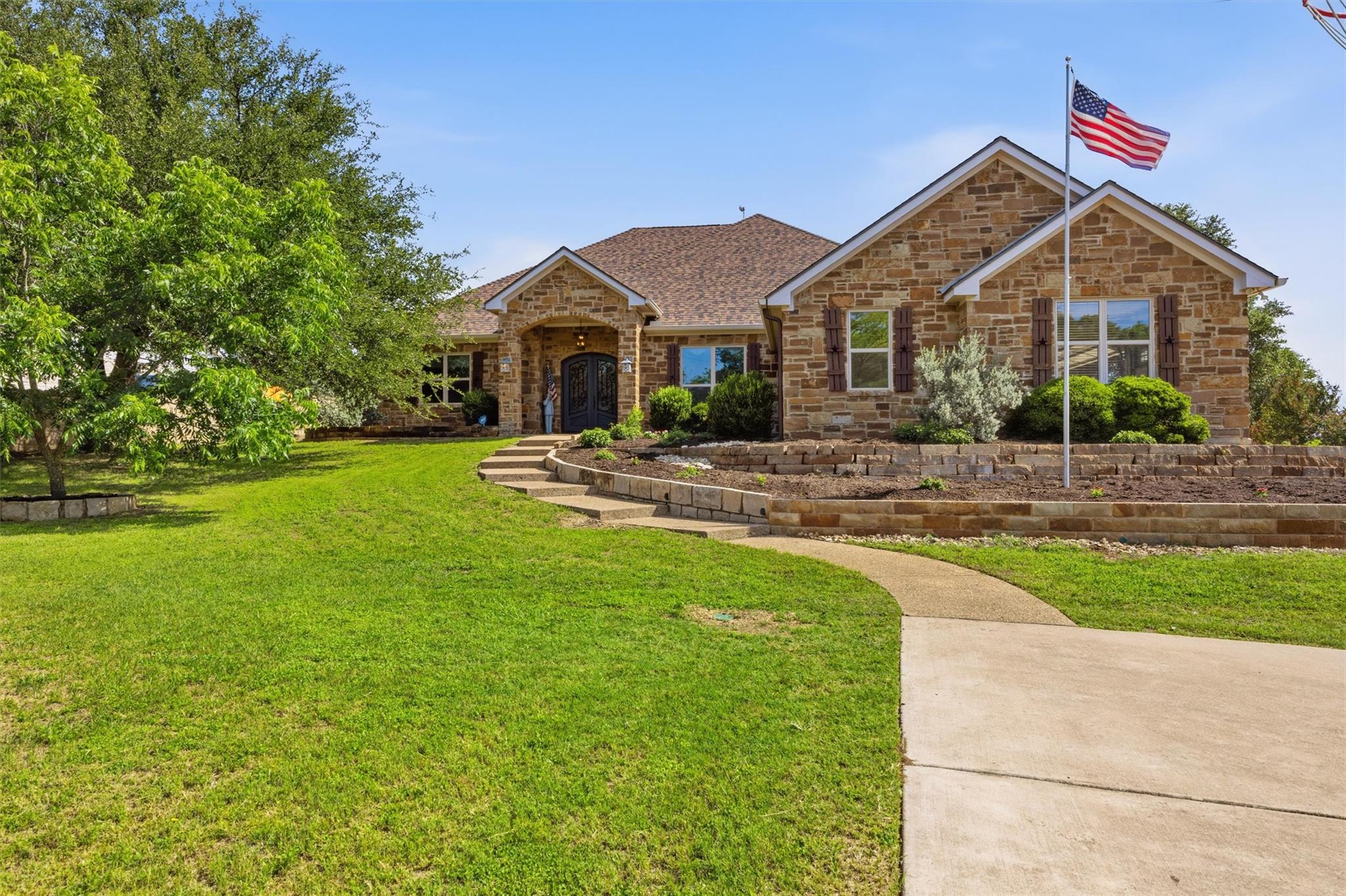 4366 Royal, Salado, TX 76571 — photo 1