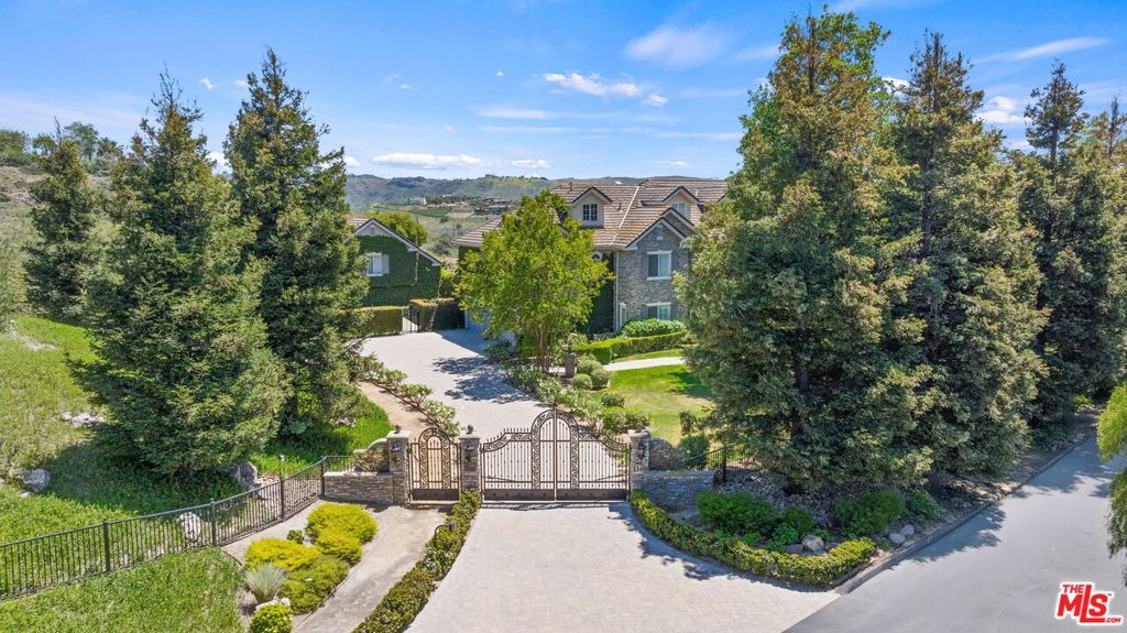 13418 Nightsky Drive, Camarillo, CA 93012 — photo 1