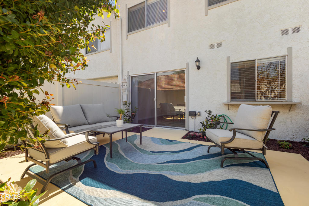 272 Green Moor Place, Thousand Oaks, CA 91361 — photo 1