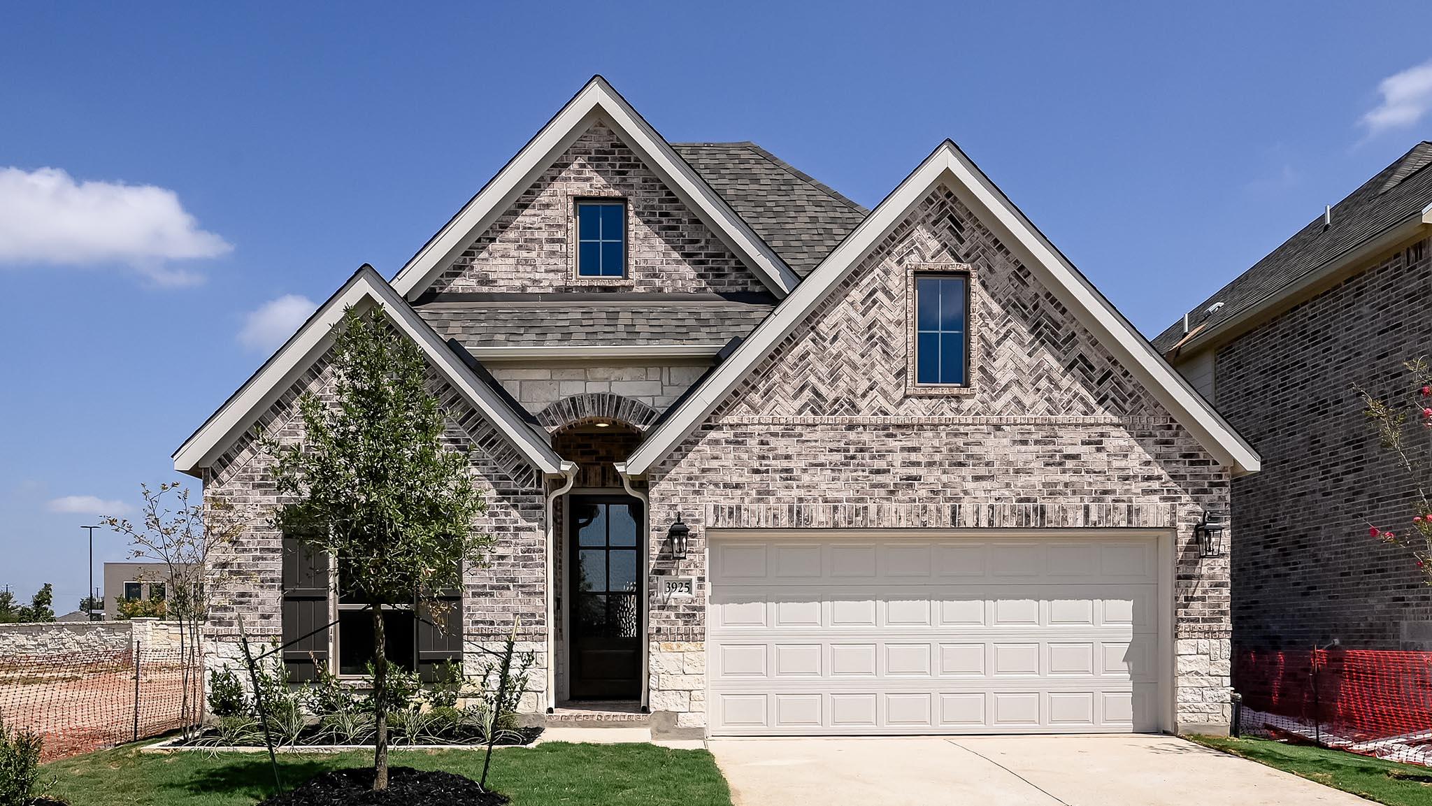 3925 Wishing Well Dr, Lockhart, TX 78644 — photo 1