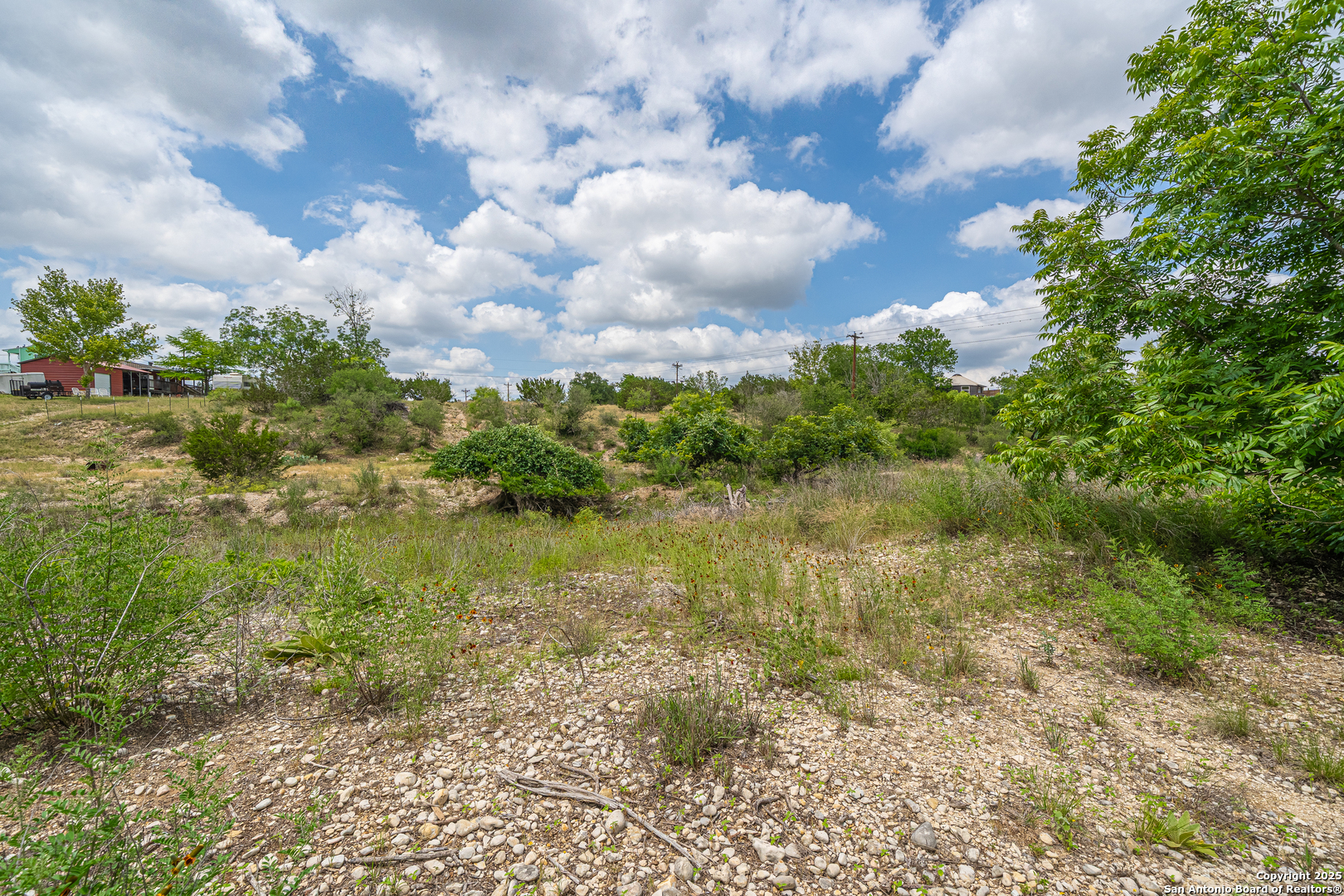 960 River Bend, ,  78003 — photo 1